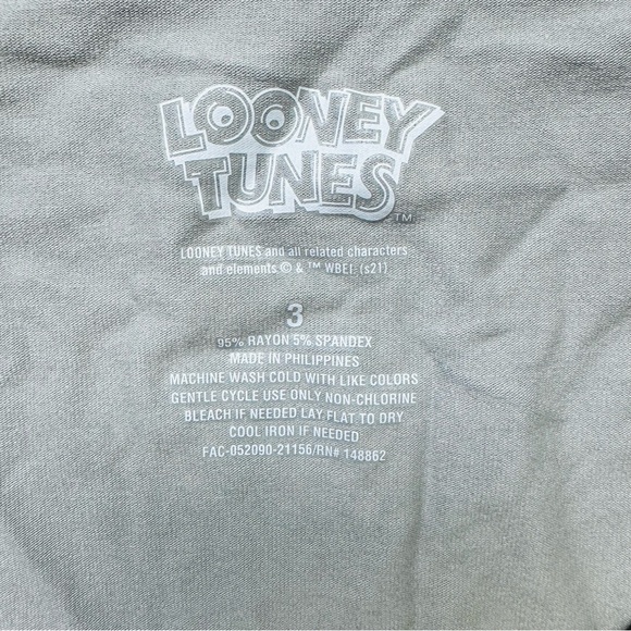 Torrid Looney Tunes Bugs Tunic - Picture 4 of 7